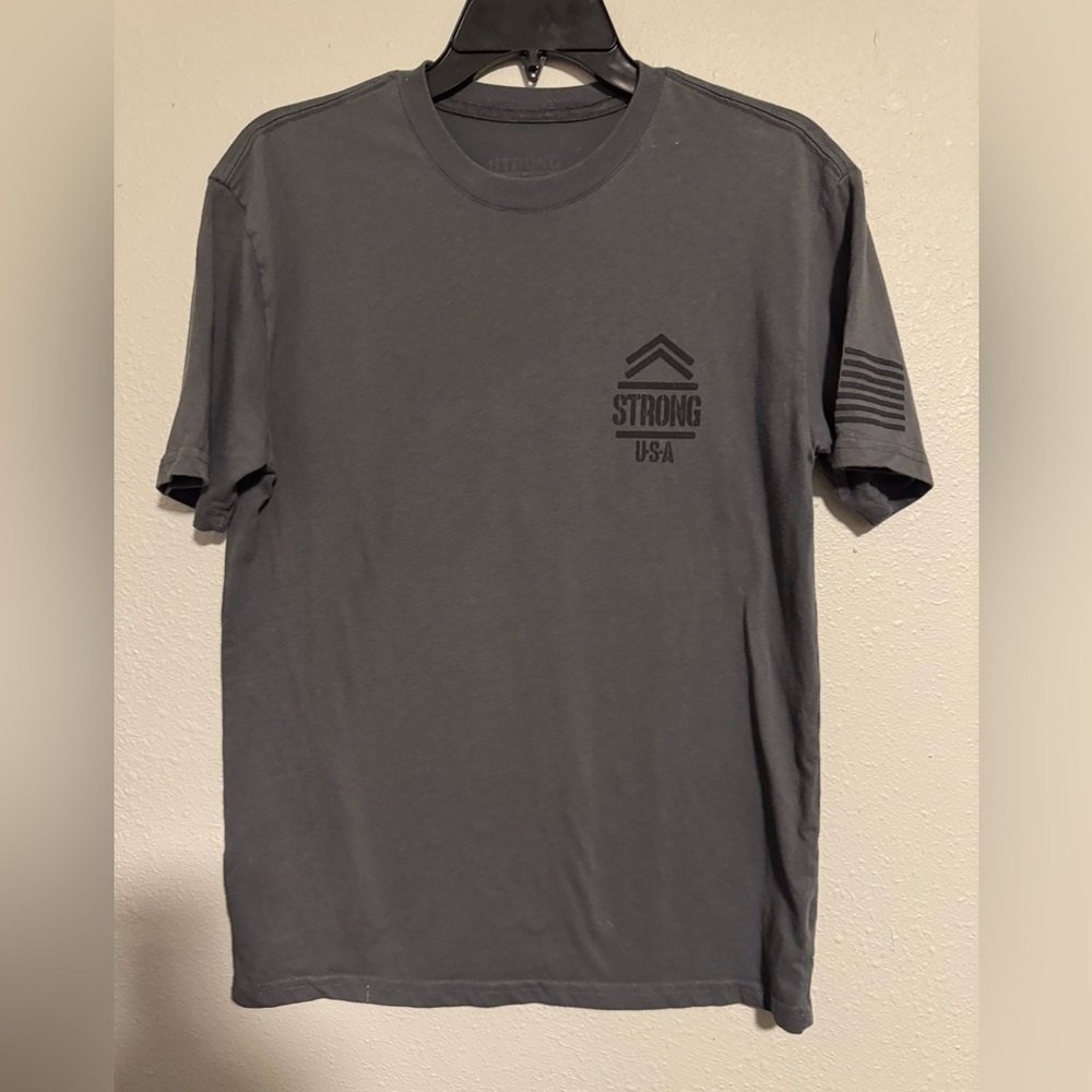 Gray Men's T-Shirt Strong USA Medium